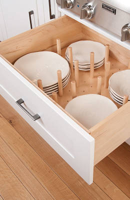 Plate Drawer with Pegs
