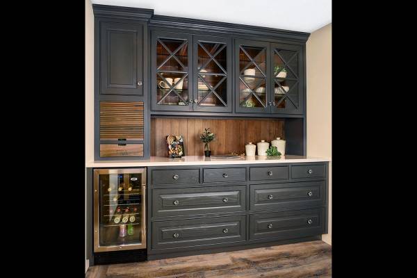 Butler&#039;s Pantry Display